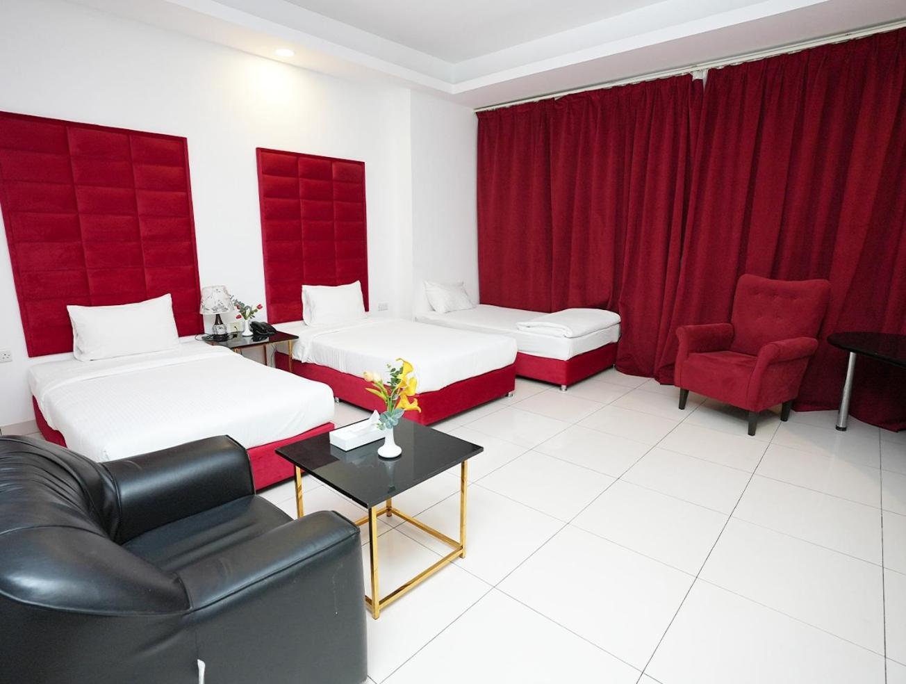 Parkside Plaza Muscat Ξενοδοχείο Εξωτερικό φωτογραφία