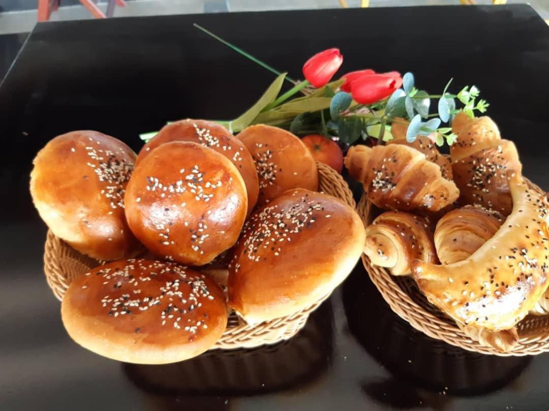 Parkside Plaza Muscat Ξενοδοχείο Εξωτερικό φωτογραφία