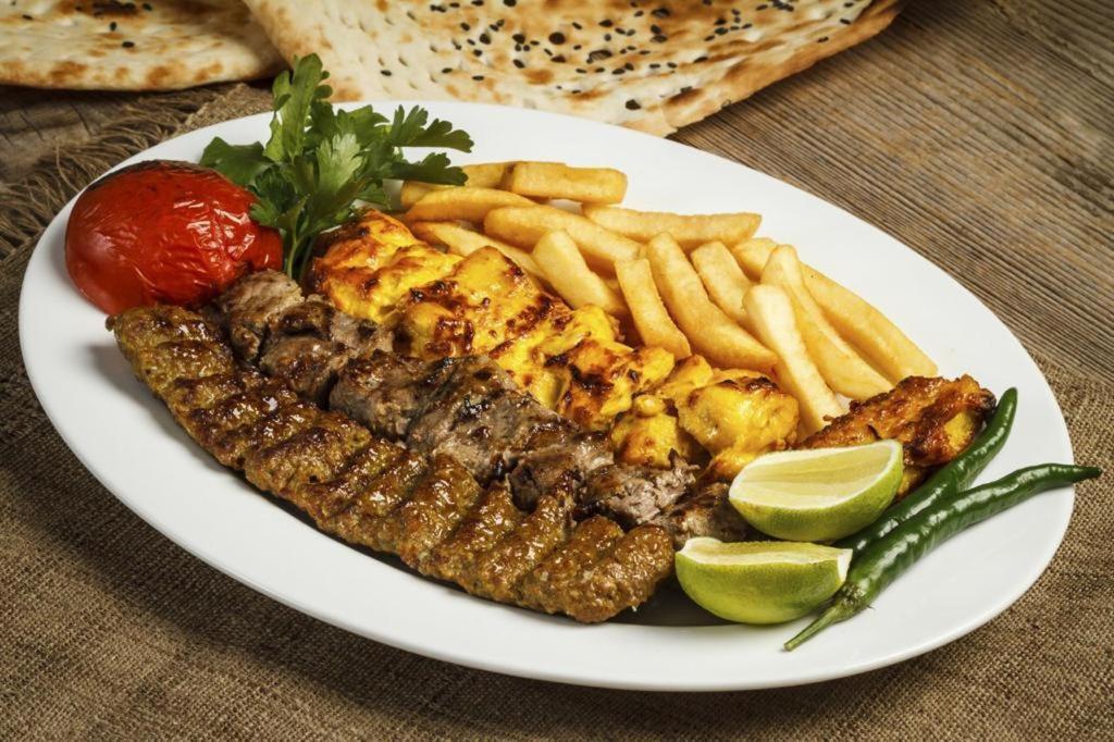 Parkside Plaza Muscat Ξενοδοχείο Εξωτερικό φωτογραφία